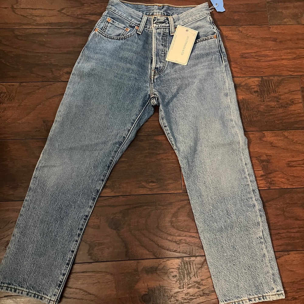 Levi's 501 Women crop jeans